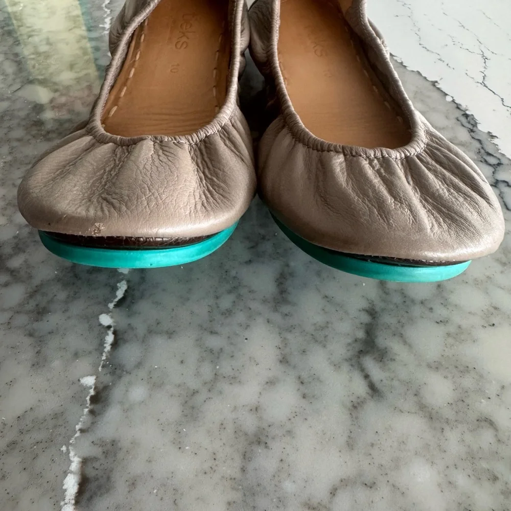 Tieks Ballet Flats in Light Taupe